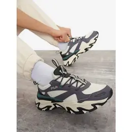 Fila: Белые кроссовки 