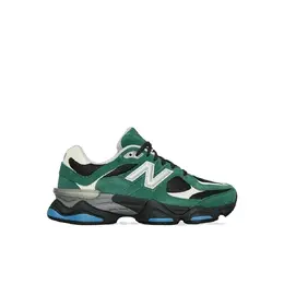 New Balance: Кеды 