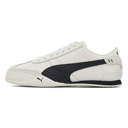 PUMA: Белые кроссовки  Sole