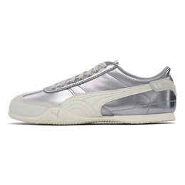 PUMA: Серебристые кроссовки 