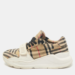 Burberry: Белые кроссовки 