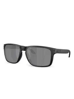 Oakley: Очки 