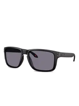 Oakley: Очки 