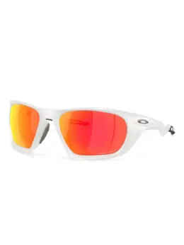 Oakley: Очки 