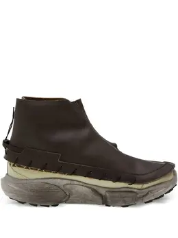 Salomon: Светлые кроссовки 