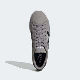 Adidas: Чёрные кроссовки  Daily