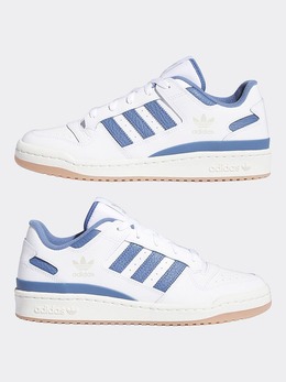 Adidas: Белые кроссовки 