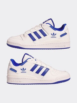 Adidas: Белые кроссовки 