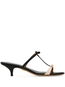 Ferragamo: Чёрные сандалии 