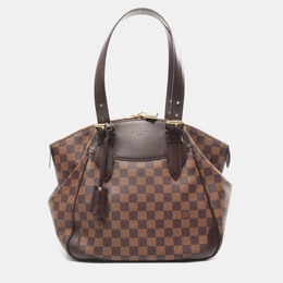 Louis Vuitton: Коричневая сумка 