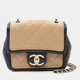 Chanel: Бежевая сумка 