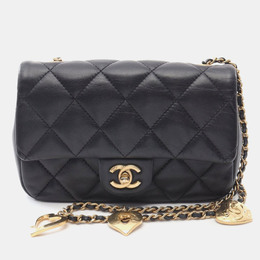 Chanel: Чёрная сумка 