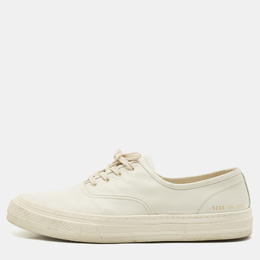 Common Projects: Белые кроссовки 