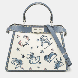 Fendi: Голубая сумка  Peekaboo ISeeU