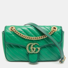 Gucci: Зелёная сумка  GG Marmont