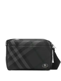 Burberry: Чёрная сумка 