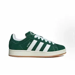 adidas: Чёрные кроссовки  Campus