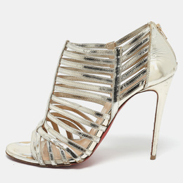 Christian Louboutin: Светлые сандалии 