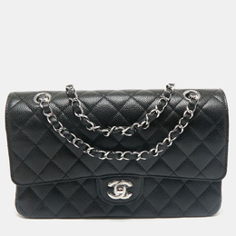 Chanel: Чёрная сумка 