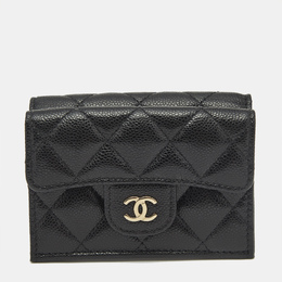 Chanel: Обложка 