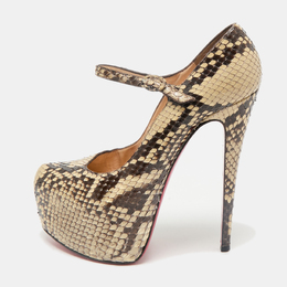 Christian Louboutin: Красные туфли 