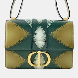 Dior: Зелёная сумка 