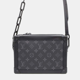 Louis Vuitton: Чёрная сумка 