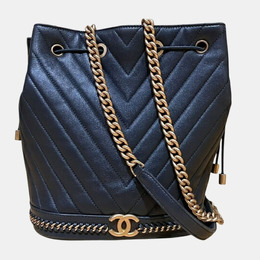 Chanel: Чёрная сумка 