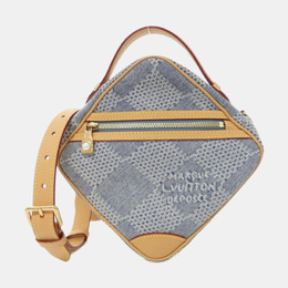 Louis Vuitton: Голубая сумка 