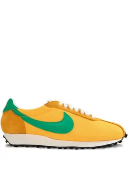 Nike: Светлые кроссовки 