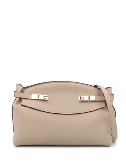 Ferragamo: Бежевая сумка 