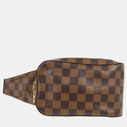 Louis Vuitton: Коричневая сумка 
