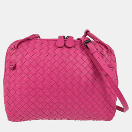 Bottega Veneta: Розовая сумка через плечо  Intrecciato