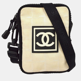 Chanel: Бежевая сумка 