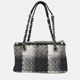 Chanel: Чёрная сумка 