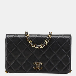 Chanel: Чёрная сумка 