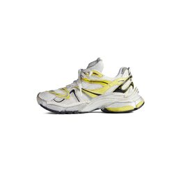 Balenciaga: Чёрные кроссовки  Runner