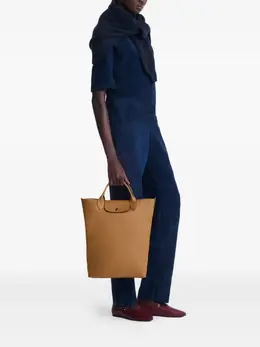 Longchamp: Коричневая сумка-шоппер  Le Pliage
