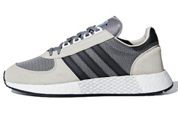 Adidas: Коричневые кроссовки  Marathon Tech