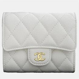 Chanel: Белый кошелёк 