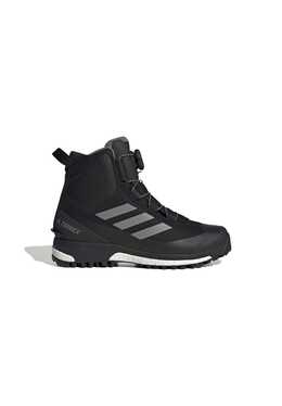 Adidas: Многоцветные ботинки  Terrex