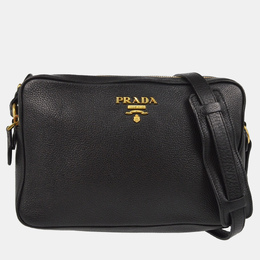 Prada: Чёрная сумка через плечо 