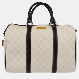 Gucci: Белая сумка  GG Supreme