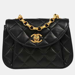 Chanel: Чёрная сумка 