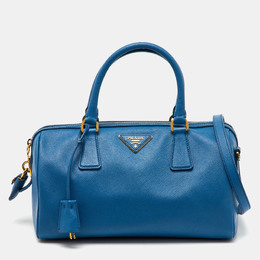 Prada: Голубая сумка 