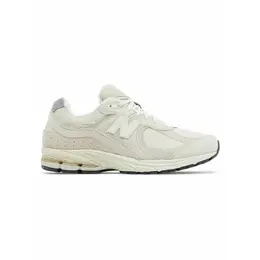 New Balance: Белые кроссовки  2002R