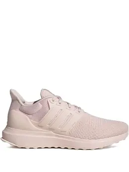 adidas: Светлые кроссовки 