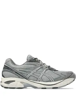 ASICS: Кроссовки 