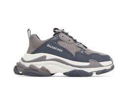 Balenciaga: Серые кроссовки  Triple S