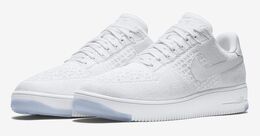 Nike: Белые кроссовки  Air Force 1